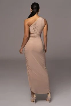 Camel One Night Only Dress 14 Camel One Night Only Dress -Jluxlabel Sale Store PRODUCT NOV32022 HOLIDAY 10