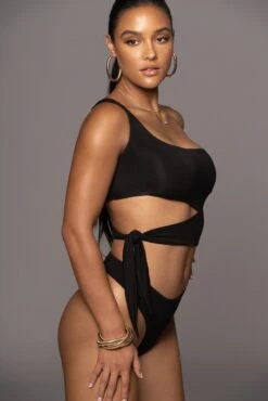 Black Pull Me Closer Bodysuit 17 Black Pull Me Closer Bodysuit -Jluxlabel Sale Store PRODUCT OCT32022 PART2 45